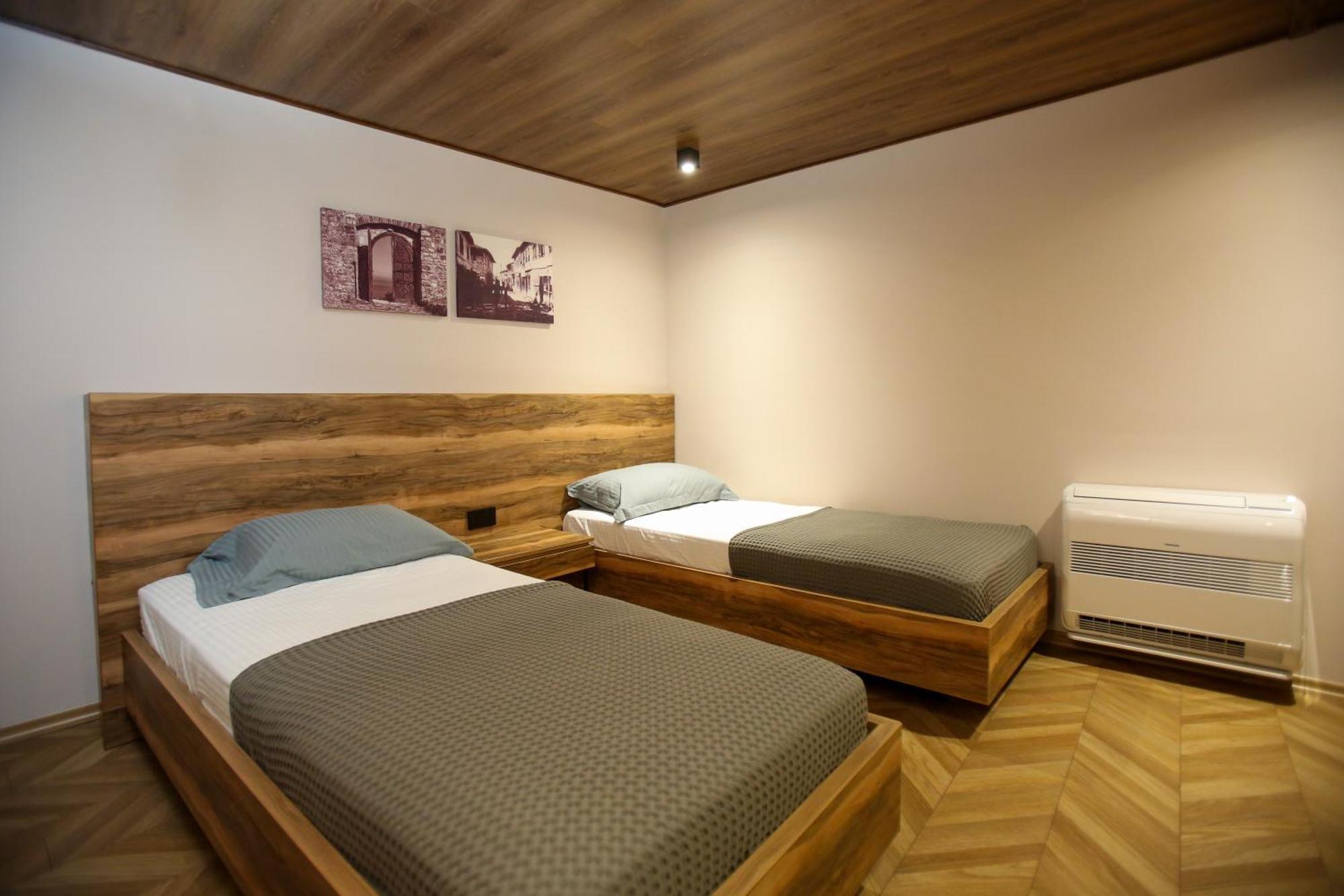 Belvedere Hotel & Spa Vlorë Esterno foto