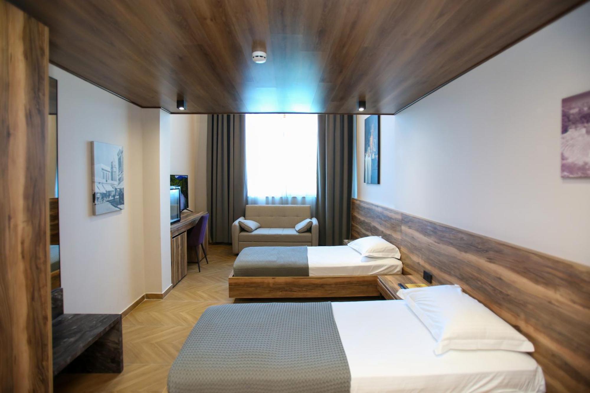 Belvedere Hotel & Spa Vlorë Esterno foto