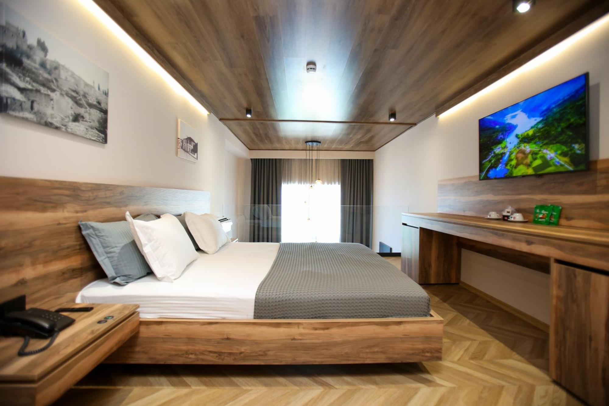 Belvedere Hotel & Spa Vlorë Esterno foto