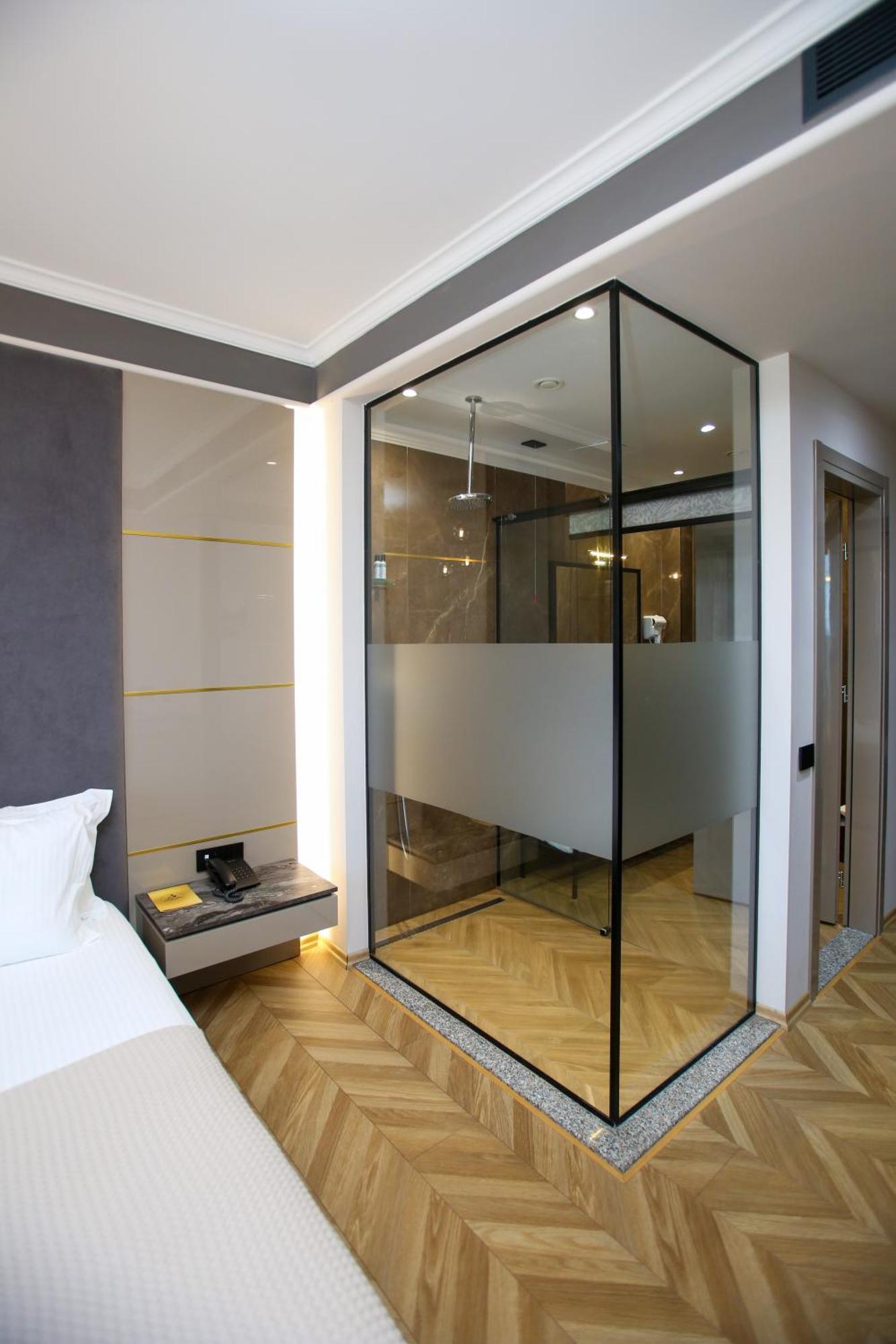 Belvedere Hotel & Spa Vlorë Esterno foto